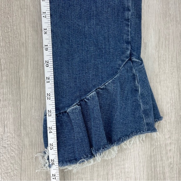 Paige Flora Fringe Straight with Ruffle Hem in Barkley, 26 - Picture 10 of 13